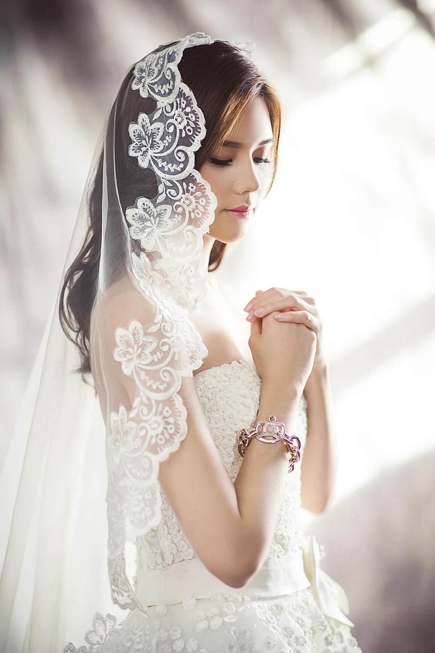Comment choisir votre robe de mariée pour des photos mémorables à Vaud ?