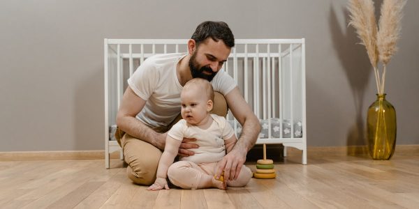 découvrez une sélection amusante de jeux pour votre baby shower ! animez votre fête avec des activités ludiques et mémorables qui raviront les invités et célébreront l'arrivée de bébé.