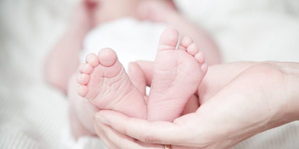 découvrez le merveilleux voyage de la naissance, un moment magique qui marque le début de la vie. explorez les enjeux émotionnels et biologiques, ainsi que les diverses traditions culturelles entourant cet événement unique.