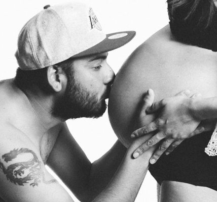 découvrez tout ce que vous devez savoir sur la grossesse : conseils pratiques, évolutions du bébé, santé de la mère, et bien plus encore pour vivre cette belle aventure sereinement.