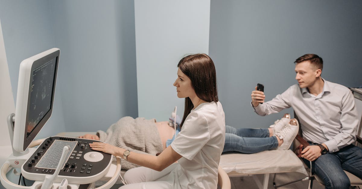 suivez votre grossesse de près avec des conseils, des ressources et des outils pour assurer le bien-être de votre bébé et de votre santé. découvrez des informations essentielles sur chaque étape de votre grossesse, de la conception à l'accouchement.