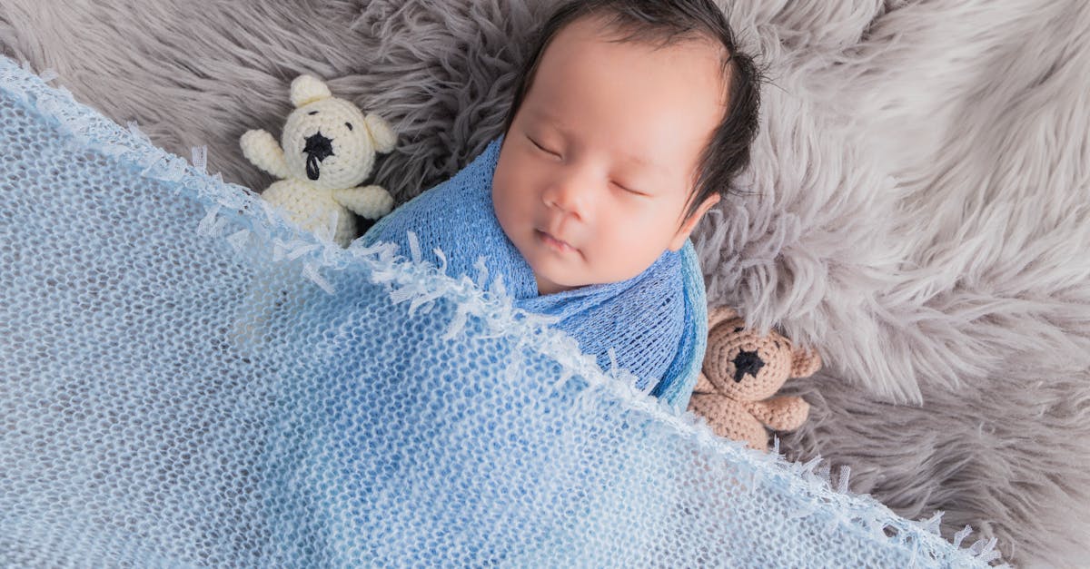 découvrez notre sélection d'indispensables pour bébés : vêtements doux, produits de soins, accessoires de puériculture et bien plus encore pour assurer le confort et le bien-être de votre petit. tout ce qu'il faut pour accueillir votre nouveau-né dans les meilleures conditions!
