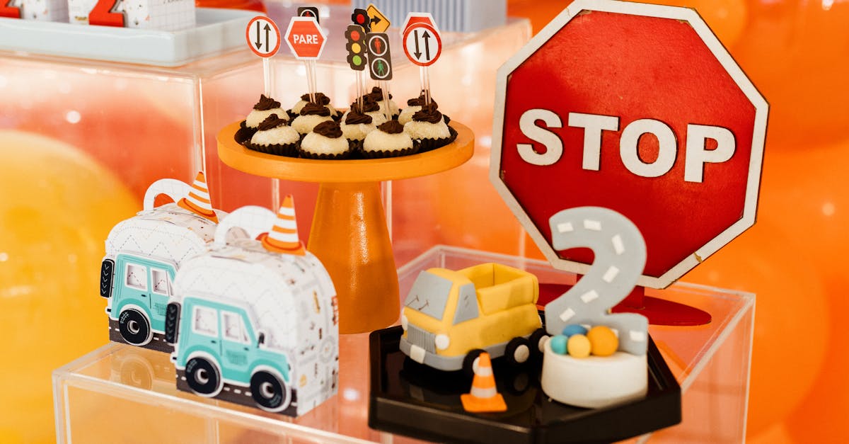 découvrez des idées créatives et des tendances modernes pour des décorations d'anniversaire uniques. faites de votre fête un événement inoubliable avec des ballons, des guirlandes et des accessoires originaux qui émerveilleront vos invités.