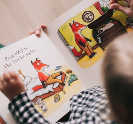 découvrez le monde merveilleux des livres pour enfants, où l'imagination prend vie et les histoires enchantent les petits. des récits captivants aux illustrations colorées, nos livres sont conçus pour éveiller la curiosité et encourager l'amour de la lecture chez les jeunes lecteurs.