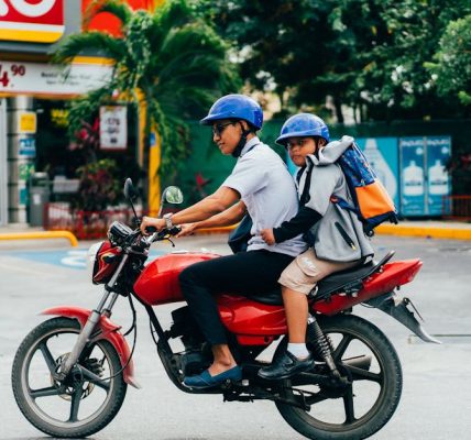 découvrez le meilleur du shopping pour enfants : vêtements tendance, jouets éducatifs et accessoires amusants. plongez dans un univers coloré et imaginatif où chaque achat fait le bonheur des petits !