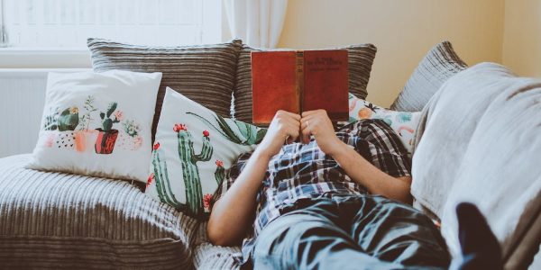 découvrez le confort ultime avec nos produits haut de gamme, conçus pour améliorer votre bien-être au quotidien. expérimentez un accueil douillet et chaleureux dans votre maison grâce à notre sélection exclusive de meubles, textiles et accessoires. transformez votre espace avec style et sérénité.