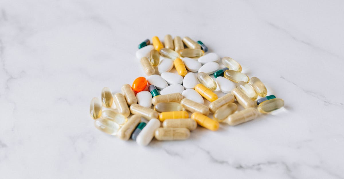 découvrez notre guide complet sur les médicaments : informations, conseils d'utilisation, effets secondaires et interactions. tout ce qu'il faut savoir pour une consommation sûre et efficace.