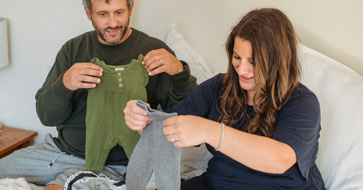 découvrez notre guide complet sur la préparation prénatale, offrant des conseils pratiques et essentiels pour les futurs parents. apprenez à vous préparer physiquement et émotionnellement à l'arrivée de votre bébé, afin de vivre cette expérience unique en toute sérénité.