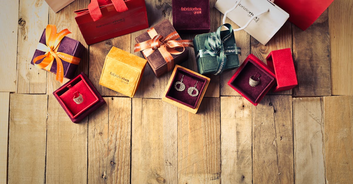 organisez une fête surprise inoubliable pour célébrer un anniversaire, un événement spécial ou simplement pour faire plaisir à un proche. découvrez nos idées originales, conseils de planification et astuces pour créer une ambiance festive et mémorable.