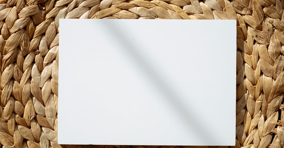 découvrez des invitations créatives qui captivent l'attention ! que ce soit pour un mariage, un anniversaire ou un événement spécial, nos designs uniques et personnalisables ajoutent une touche d'originalité à votre célébration.