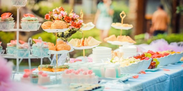 découvrez l'art de l'organisation d'événements avec nos conseils et astuces pratiques. que ce soit pour un mariage, une fête d'anniversaire ou un séminaire professionnel, apprenez à planifier chaque détail avec soin pour garantir le succès de votre événement.