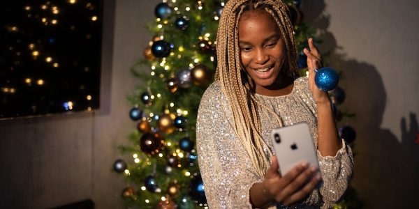 découvrez des idées inspirantes pour célébrer les moments en famille. que ce soit un anniversaire, une réunion ou une fête spéciale, trouvez des conseils pour créer des souvenirs inoubliables grâce à des activités ludiques et des traditions chaleureuses.