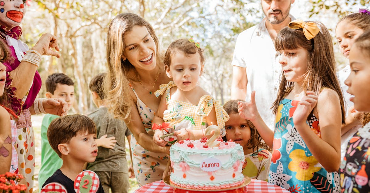 découvrez la chaleur familiale à travers des moments de partage, d'amour et de complicité. une invitation à créer des souvenirs inoubliables en famille.