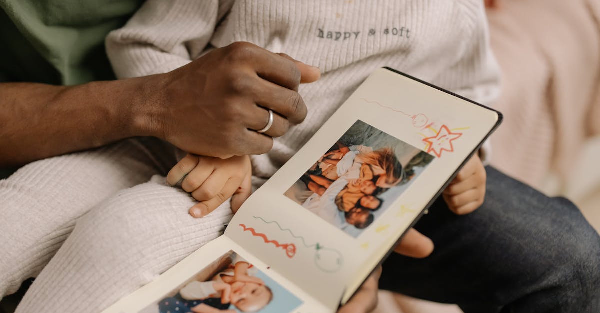 découvrez l'importance de la chaleur familiale dans votre vie quotidienne. plongez dans un univers d'amour, de soutien et de complicité qui renforce les liens entre les membres de la famille. explorez des conseils pratiques pour cultiver une atmosphère chaleureuse et bienveillante au sein de votre foyer.