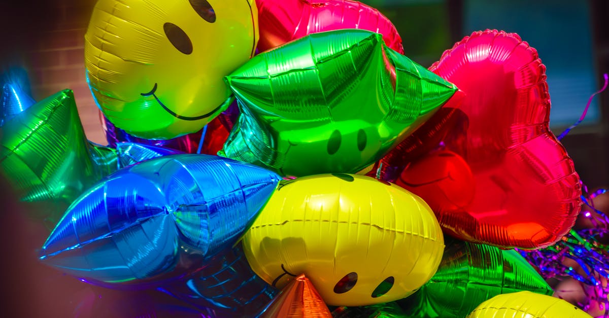 découvrez une atmosphère festive unique qui vous plonge au cœur de la célébration, où la joie, la musique et la convivialité se mêlent pour créer des souvenirs inoubliables.