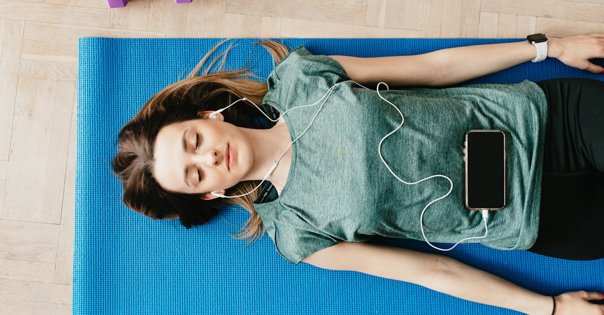 découvrez l'art de la pleine conscience (mindfulness) et apprenez à vivre l'instant présent. explorez des techniques de méditation, des exercices de respiration et des conseils pratiques pour réduire le stress et améliorer votre bien-être mental et émotionnel.