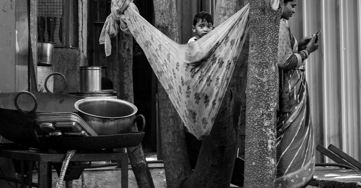 découvrez l'importance du lien mère-enfant, une connexion unique et précieuse qui façonne le développement et le bien-être des enfants. explorez les aspects émotionnels, psychologiques et sociaux de cette relation essentielle qui crée des souvenirs durables et influence la vie familiale.