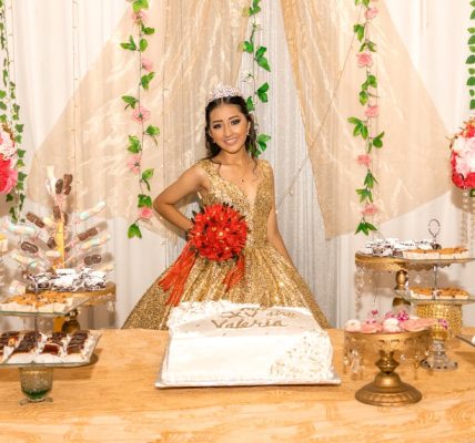 découvrez nos styles de fête uniques pour briller lors de vos événements ! que ce soit pour un mariage, une soirée entre amis ou une célébration spéciale, trouvez l'inspiration et les astuces pour un look mémorable.