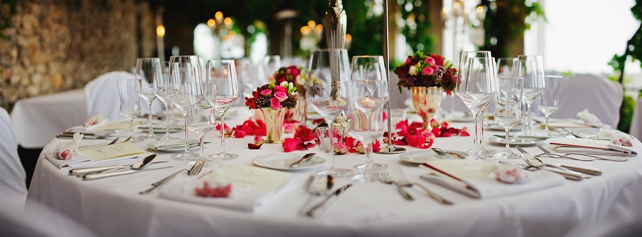 découvrez des événements de mariage inoubliables, alliant élégance et personnalisation. plongez dans un univers de romantisme avec des idées uniques et des conseils pratiques pour chaque étape de votre grand jour.