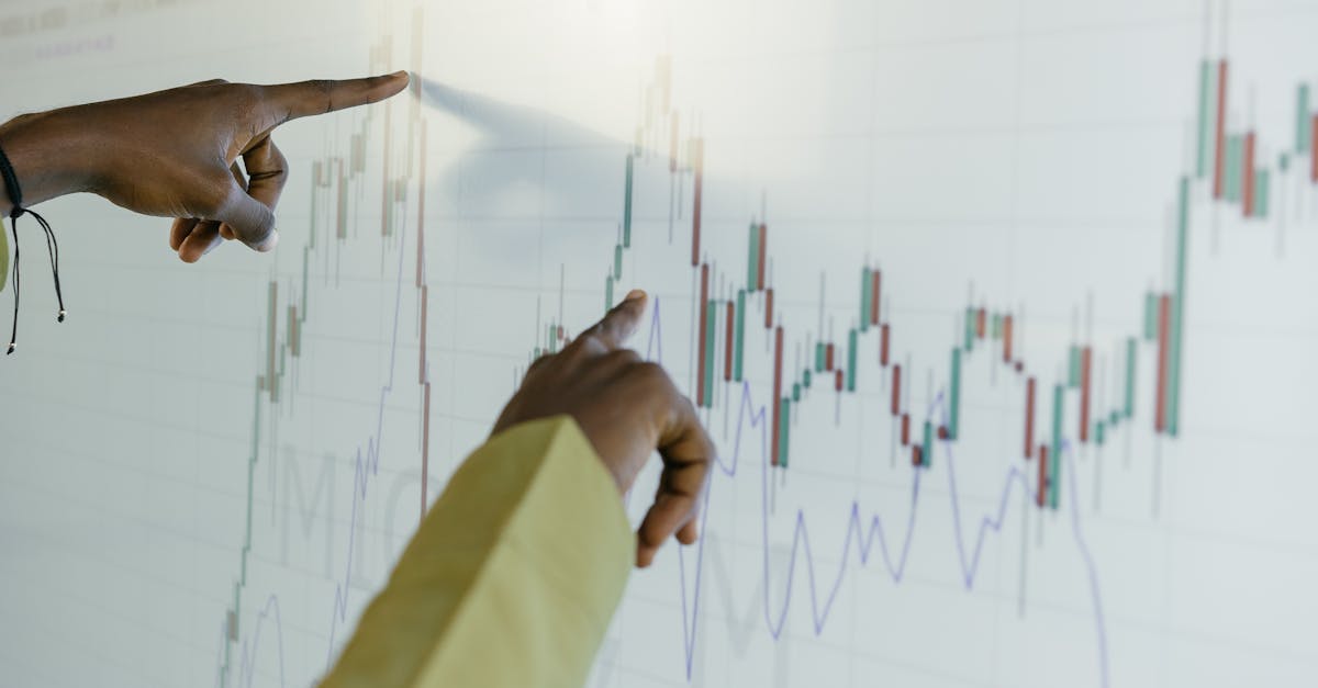 découvrez les différentes phases de la croissance économique, de l'expansion à la récession. apprenez comment ces étapes influencent les marchés, les investissements et les politiques économiques pour mieux comprendre le cycle économique.