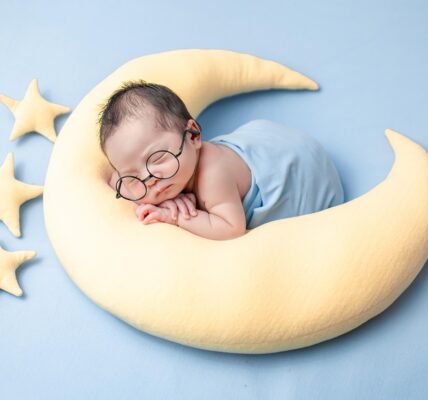 découvrez notre collection de vêtements pour bébé : des tenues confortables, tendances et adaptées à toutes les saisons. offrez à votre enfant douceur, qualité et style dès la naissance.