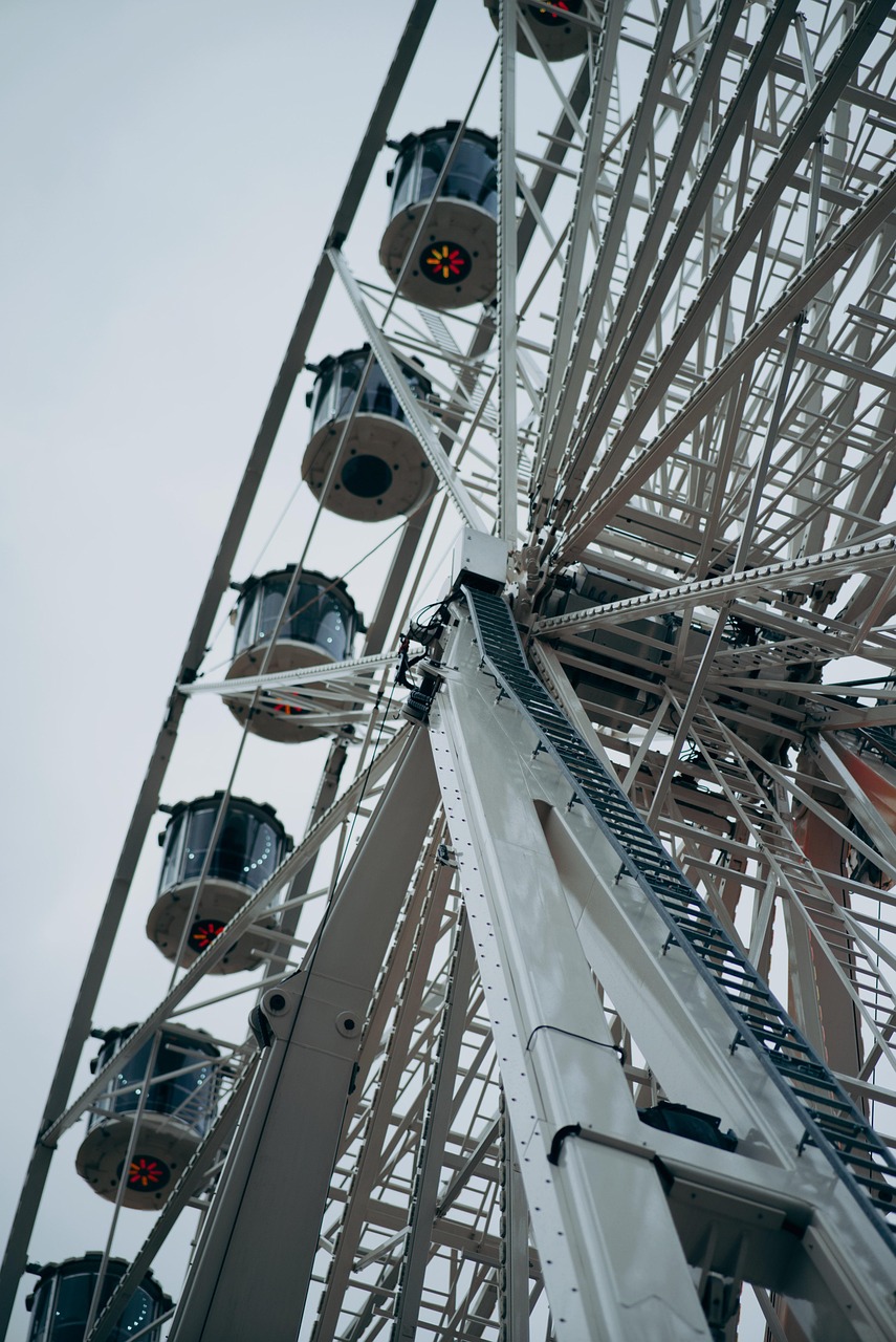 dĂ©couvrez les thĂšmes d'anniversaire pour enfants tendances en 2024 pour des fĂȘtes inoubliables et adaptĂ©es aux envies des petits.