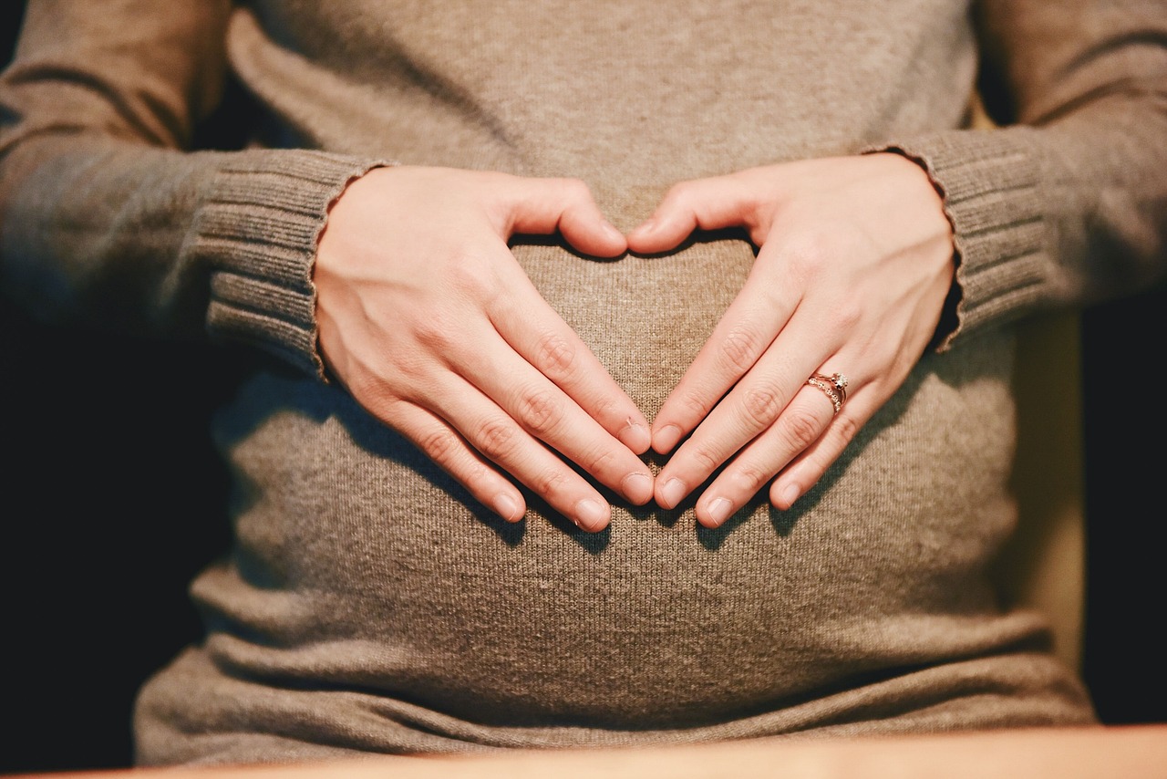échographie de grossesse 2025 : découvrez les dernières avancées technologiques pour suivre le développement de votre bébé en toute sécurité.